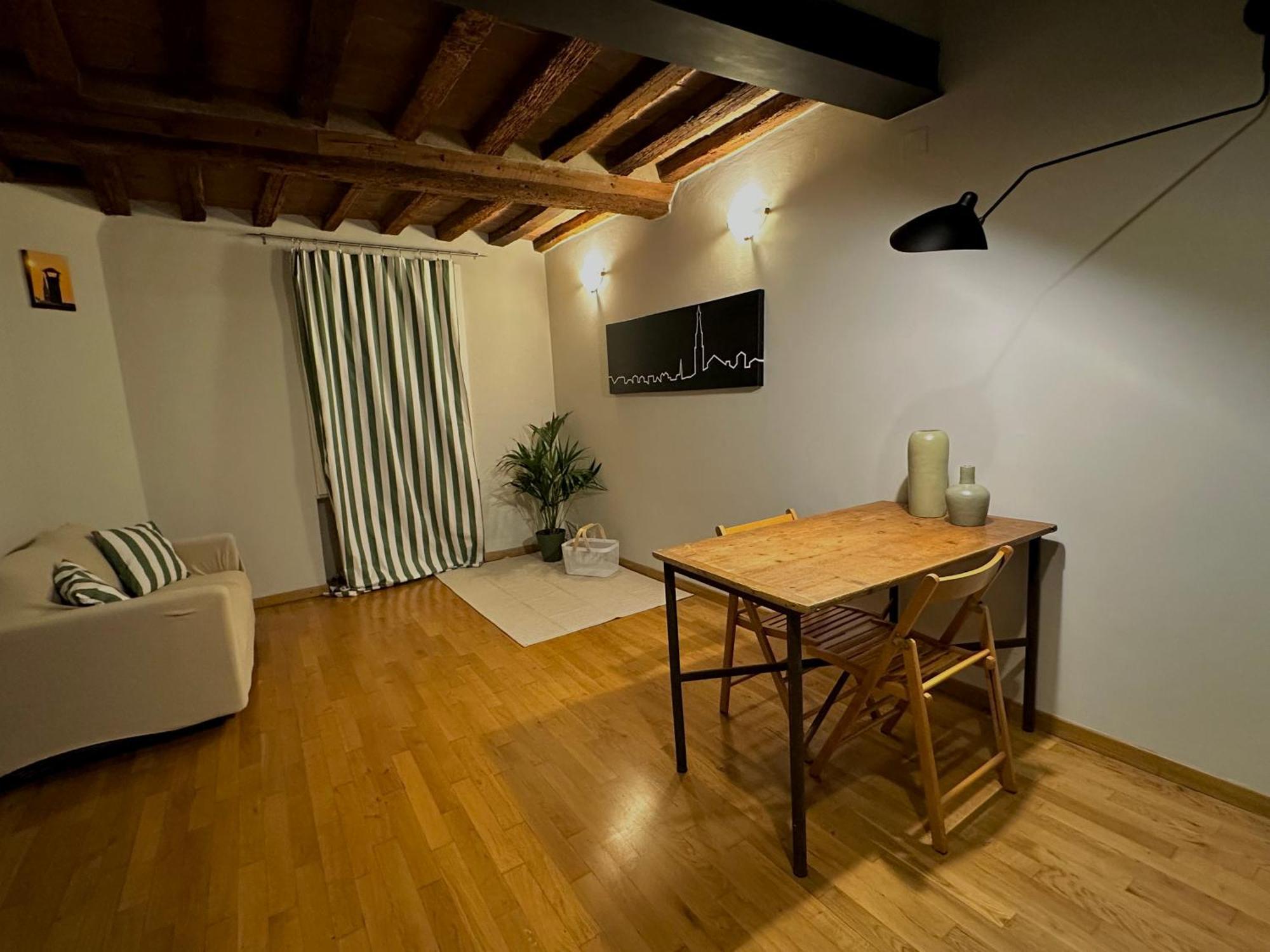 Maison Vert Appartamento In Centro Storico A Modena Módena Exterior foto